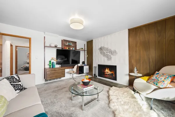 $1,375,000 | 3439 24th Avenue West, Seattle, WA 98199