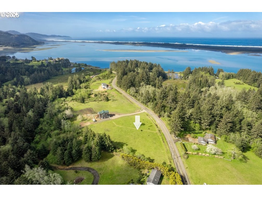 Whiskey Creek Road, Unit 101 Tillamook, OR 97141 - Photo 11 of 14 Gallery Image 11