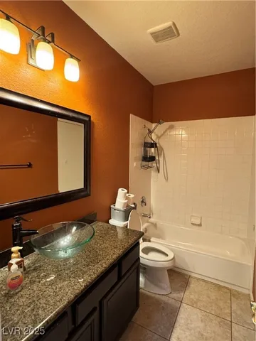 $800,000 | 813 White Falcon Street, Las Vegas, NV 89144