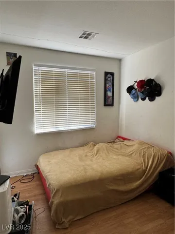 $800,000 | 813 White Falcon Street, Las Vegas, NV 89144