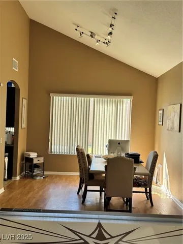 $800,000 | 813 White Falcon Street, Las Vegas, NV 89144