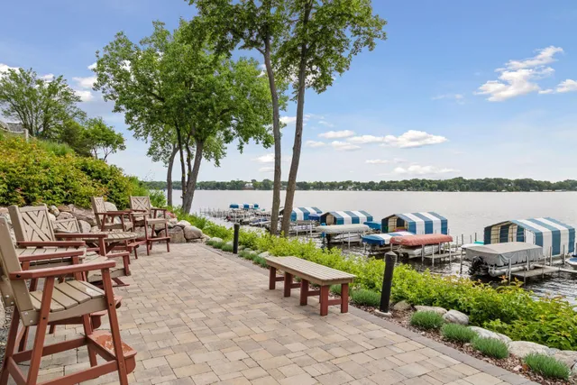 $125,000 | 4371 Wilshire Boulevard, Unit 308, Mound, MN 55364