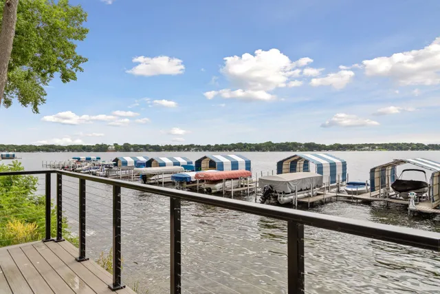 $125,000 | 4371 Wilshire Boulevard, Unit 308, Mound, MN 55364