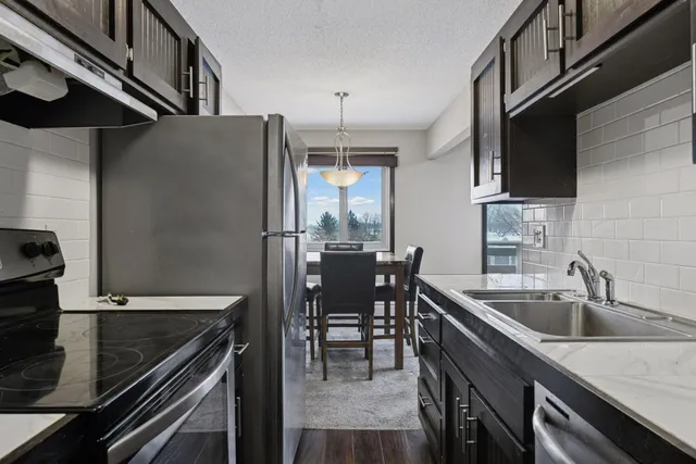 $125,000 | 4371 Wilshire Boulevard, Unit 308, Mound, MN 55364