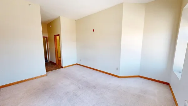 $650 | 539 Pacific Avenue Southwest, Unit 201, Willmar, MN 56201