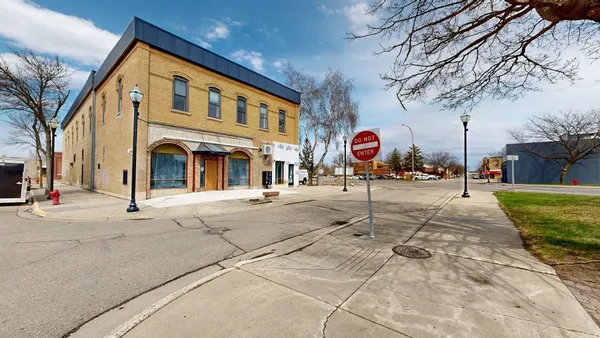 $650 | 539 Pacific Avenue Southwest, Unit 201, Willmar, MN 56201