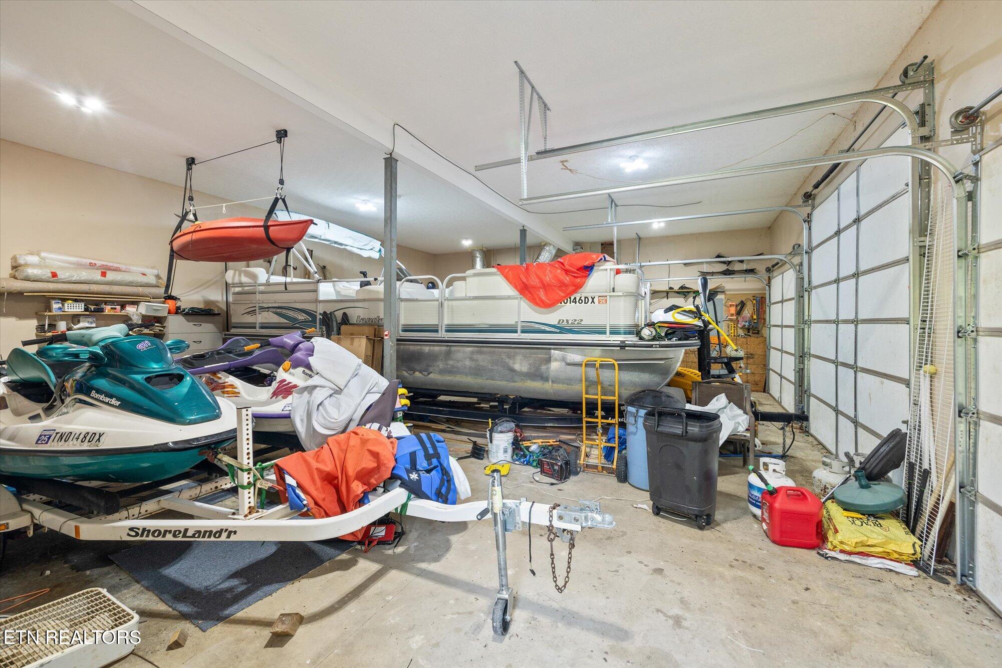 7378 Lillydale Road Byrdstown, TN 38549 - Photo 20 of 24 23-7380 Lillydale Rd, Byrdstown_2994