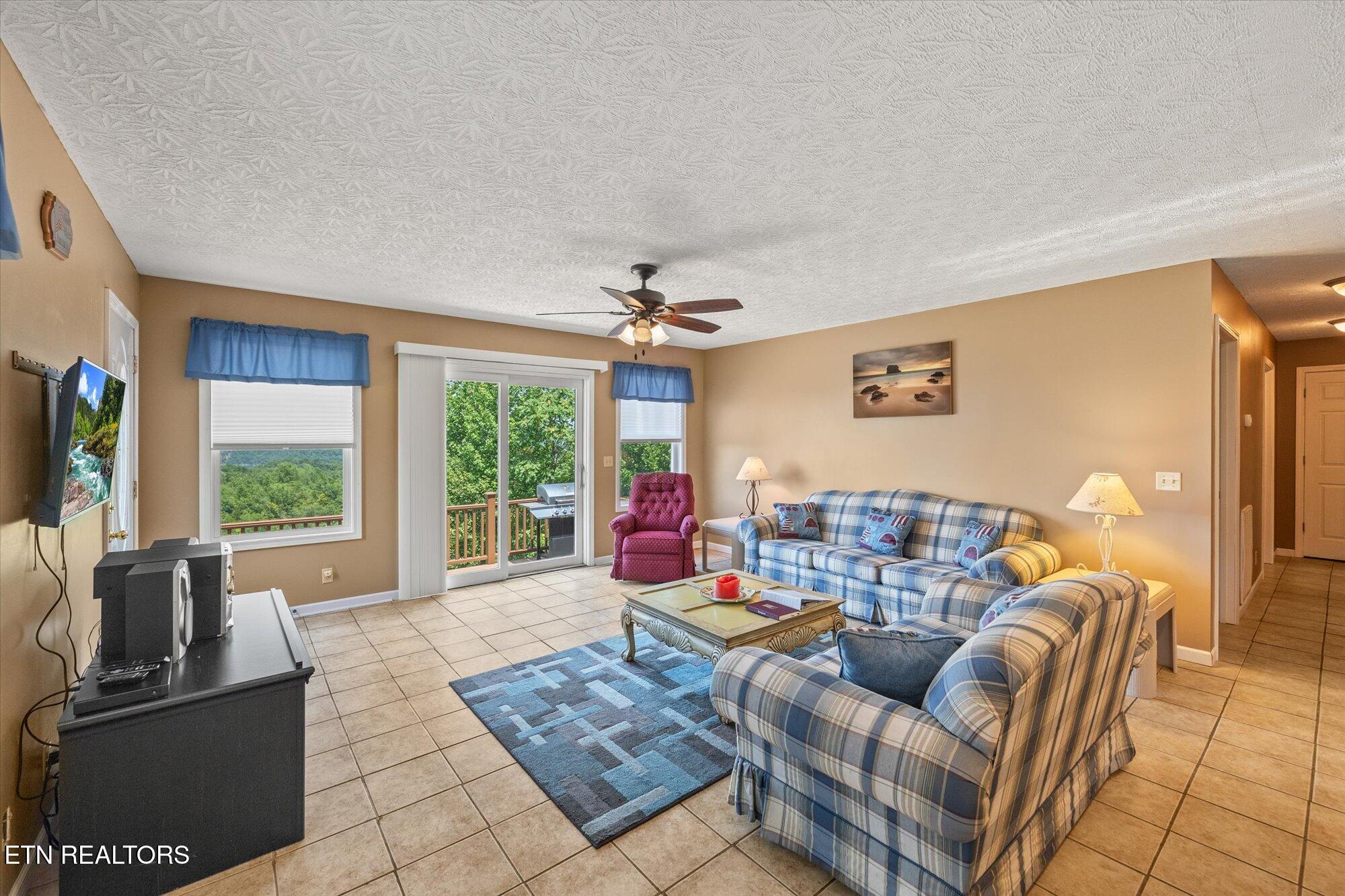 7378 Lillydale Road Byrdstown, TN 38549 - Photo 9 of 24 12-7380 Lillydale Rd, Byrdstown_2914