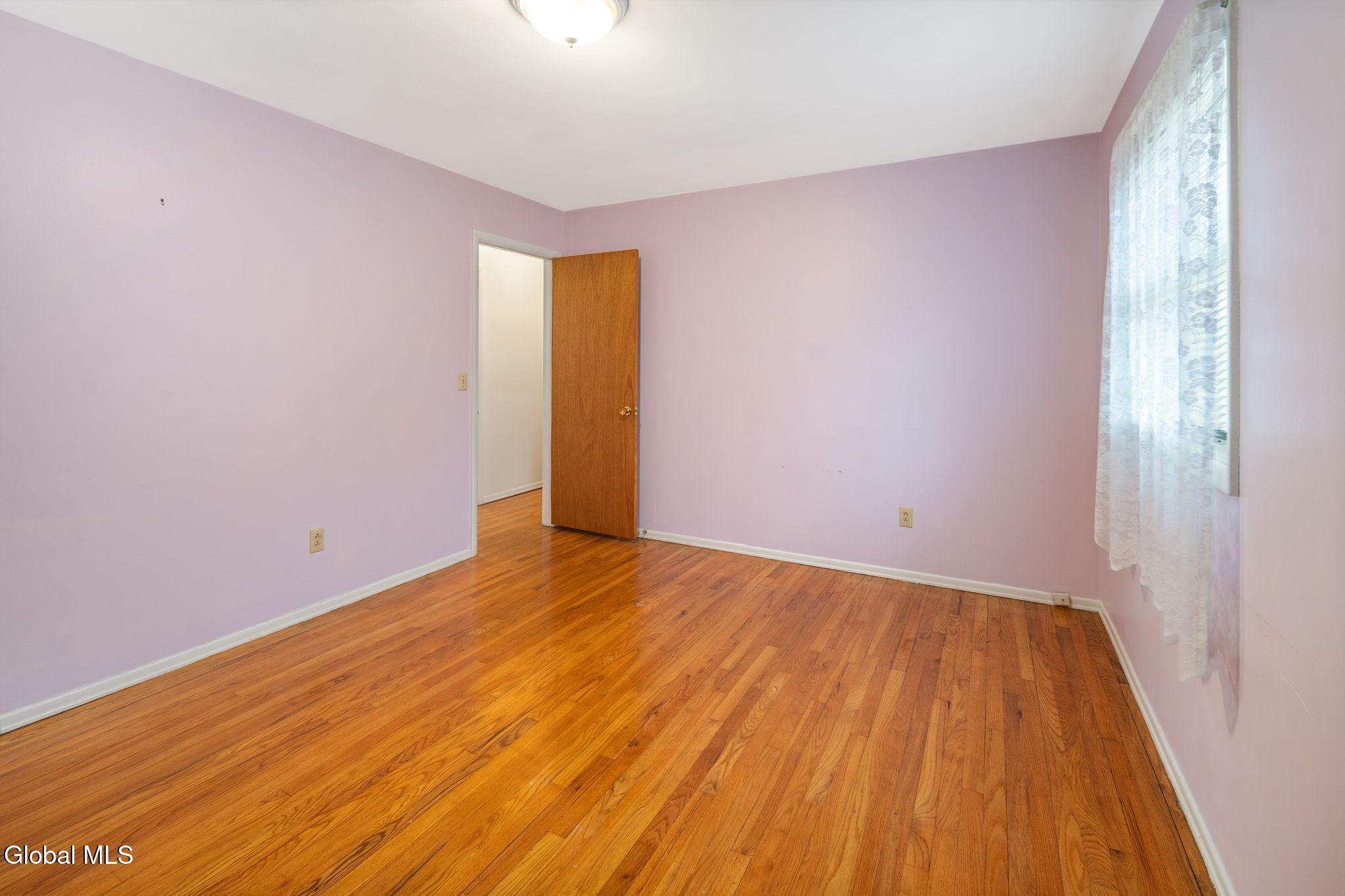 77 Bridle Path Colonie, NY 12205 - Photo 19 of 37 23