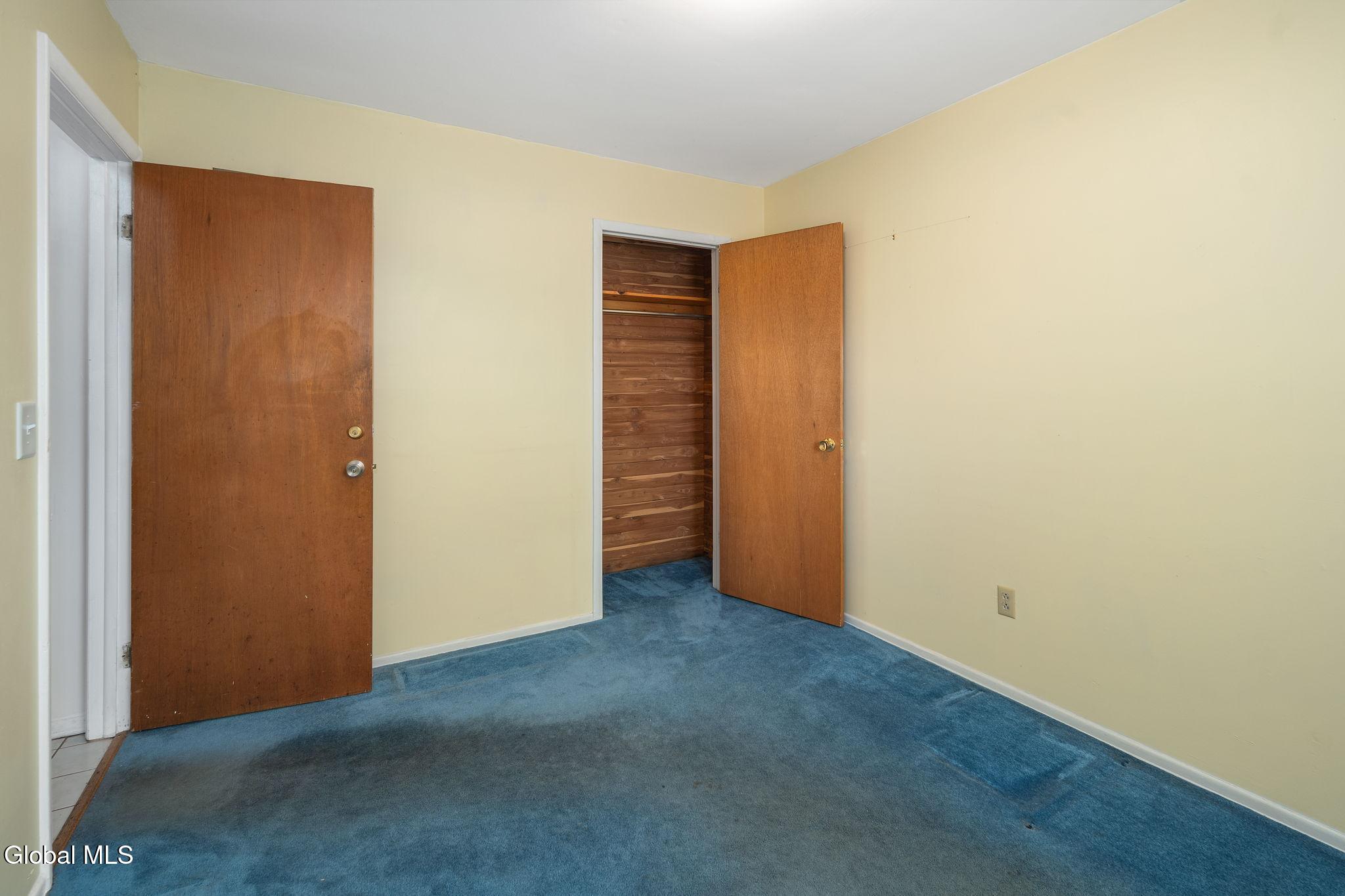 77 Bridle Path Colonie, NY 12205 - Photo 27 of 37 31