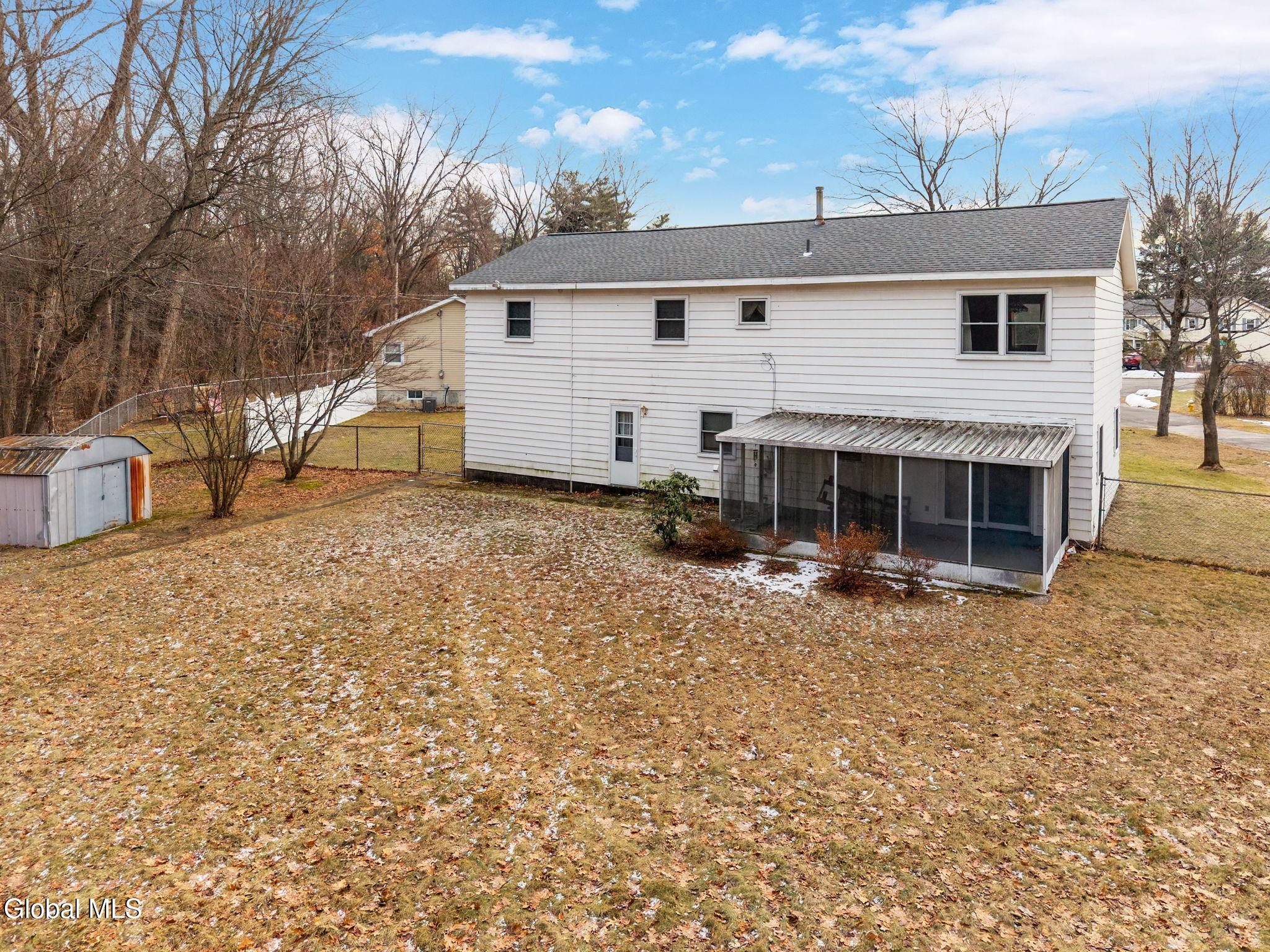 77 Bridle Path Colonie, NY 12205 - Photo 35 of 37 11