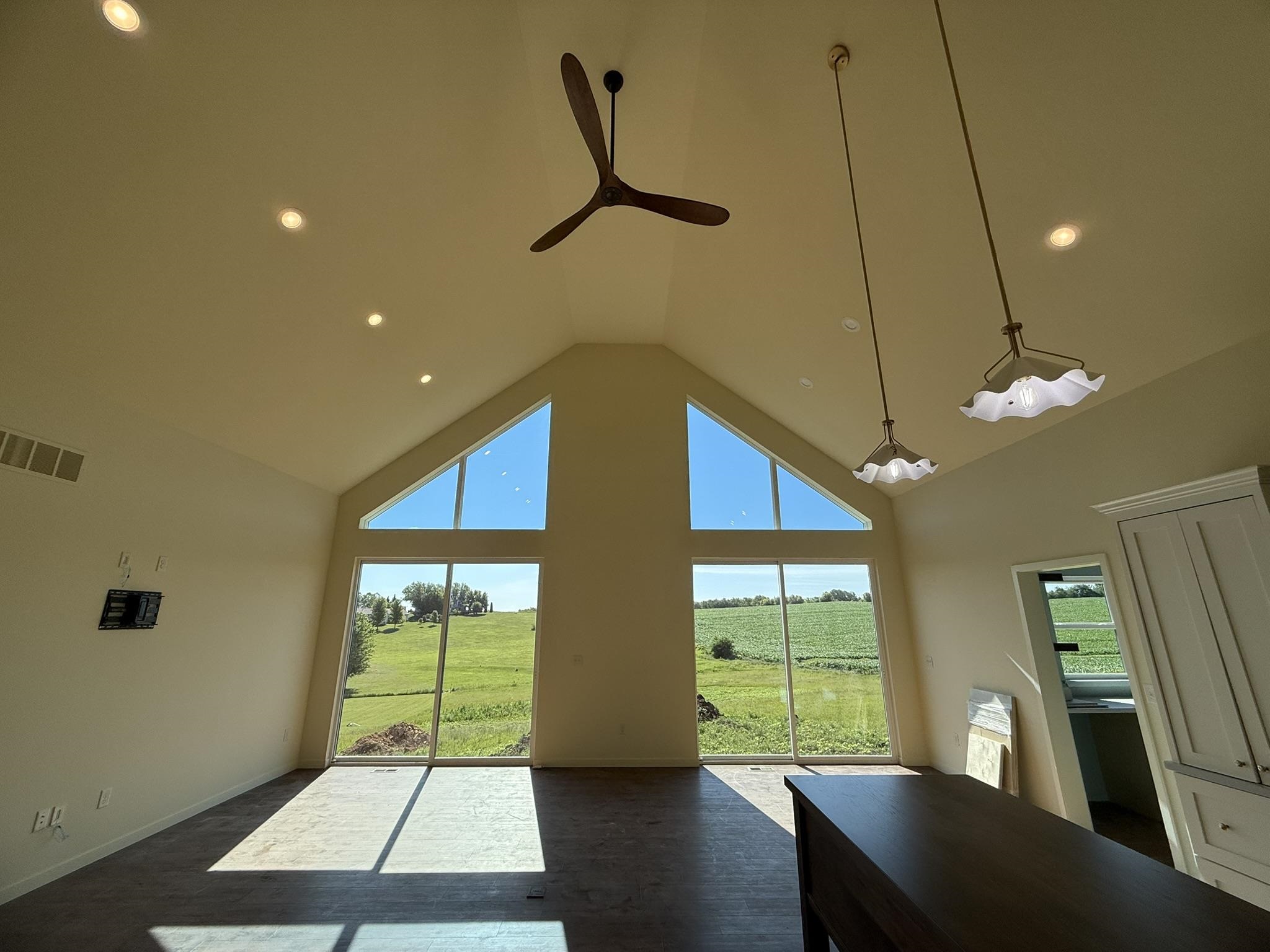 L28 Highway 39 Blanchardville Wi 53574 New Glarus, WI 53574 - Photo 5 of 40