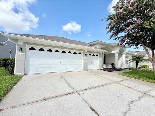 $3,850 | 14606 Coral Berry Drive, Tampa, FL 33626