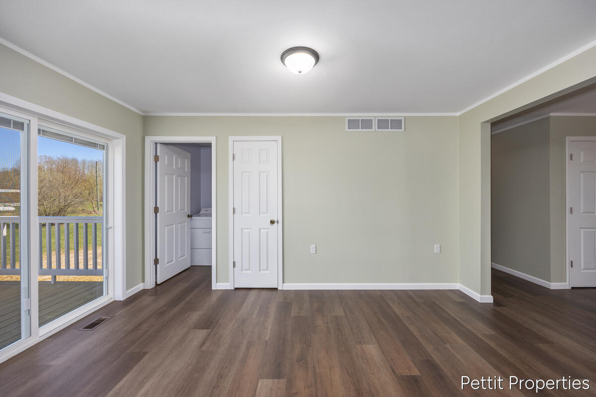 6937 Townhall Road Sheridan, MI 48884 - Photo 12 of 26 https___photoreal.io_wp-content_photorea