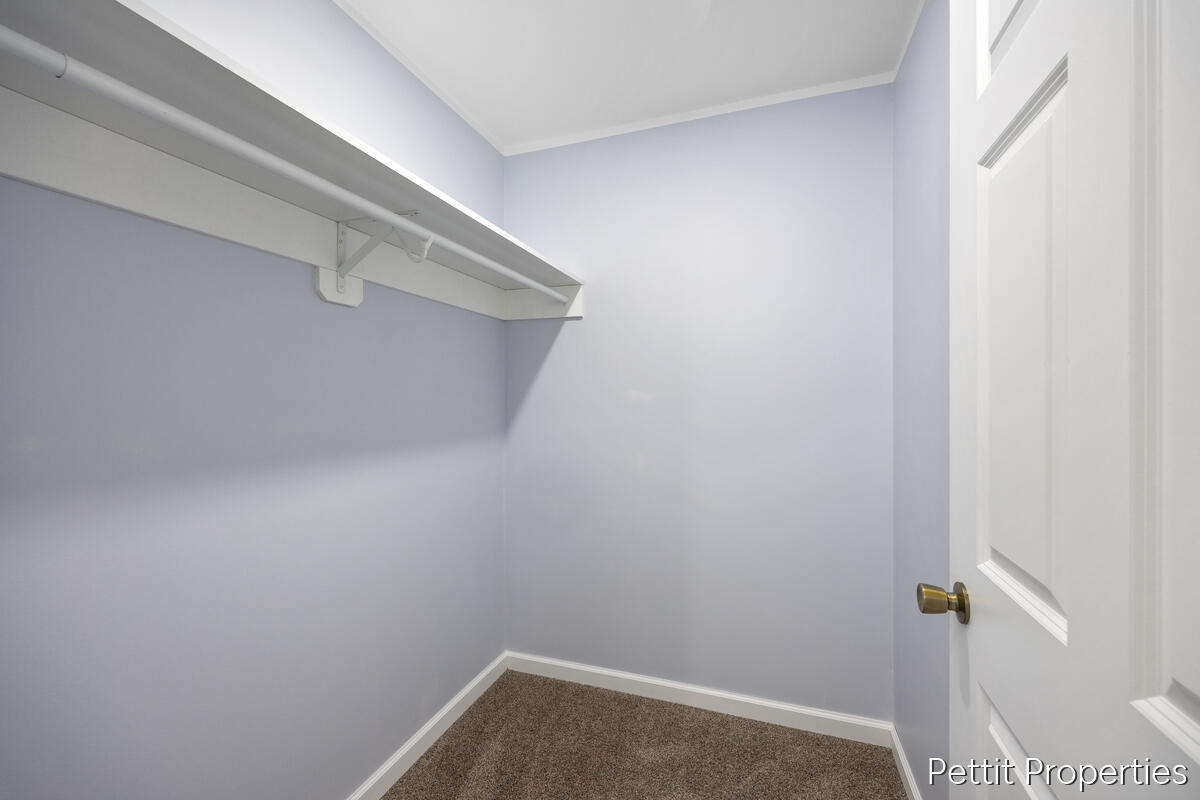 6937 Townhall Road Sheridan, MI 48884 - Photo 14 of 26 https___photoreal.io_wp-content_photorea