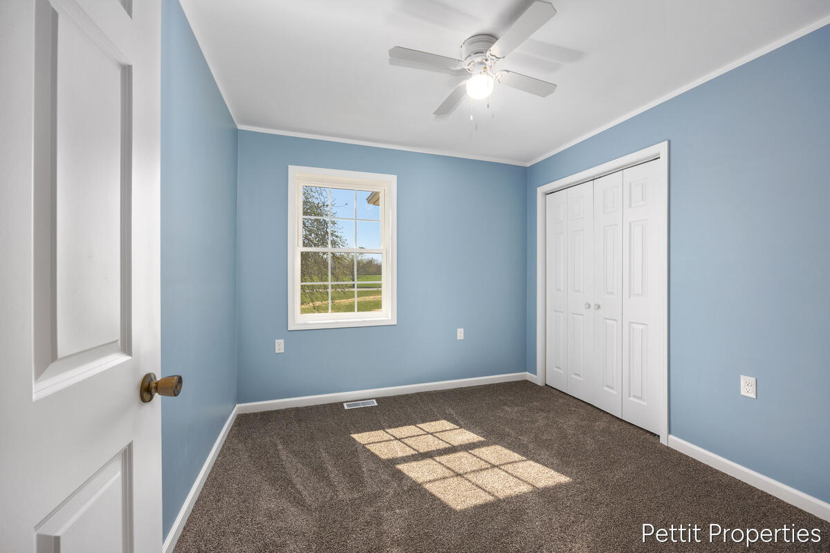6937 Townhall Road Sheridan, MI 48884 - Photo 19 of 26 https___photoreal.io_wp-content_photorea