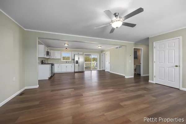 $295,000 | 6937 Townhall Road, Sheridan, MI 48884