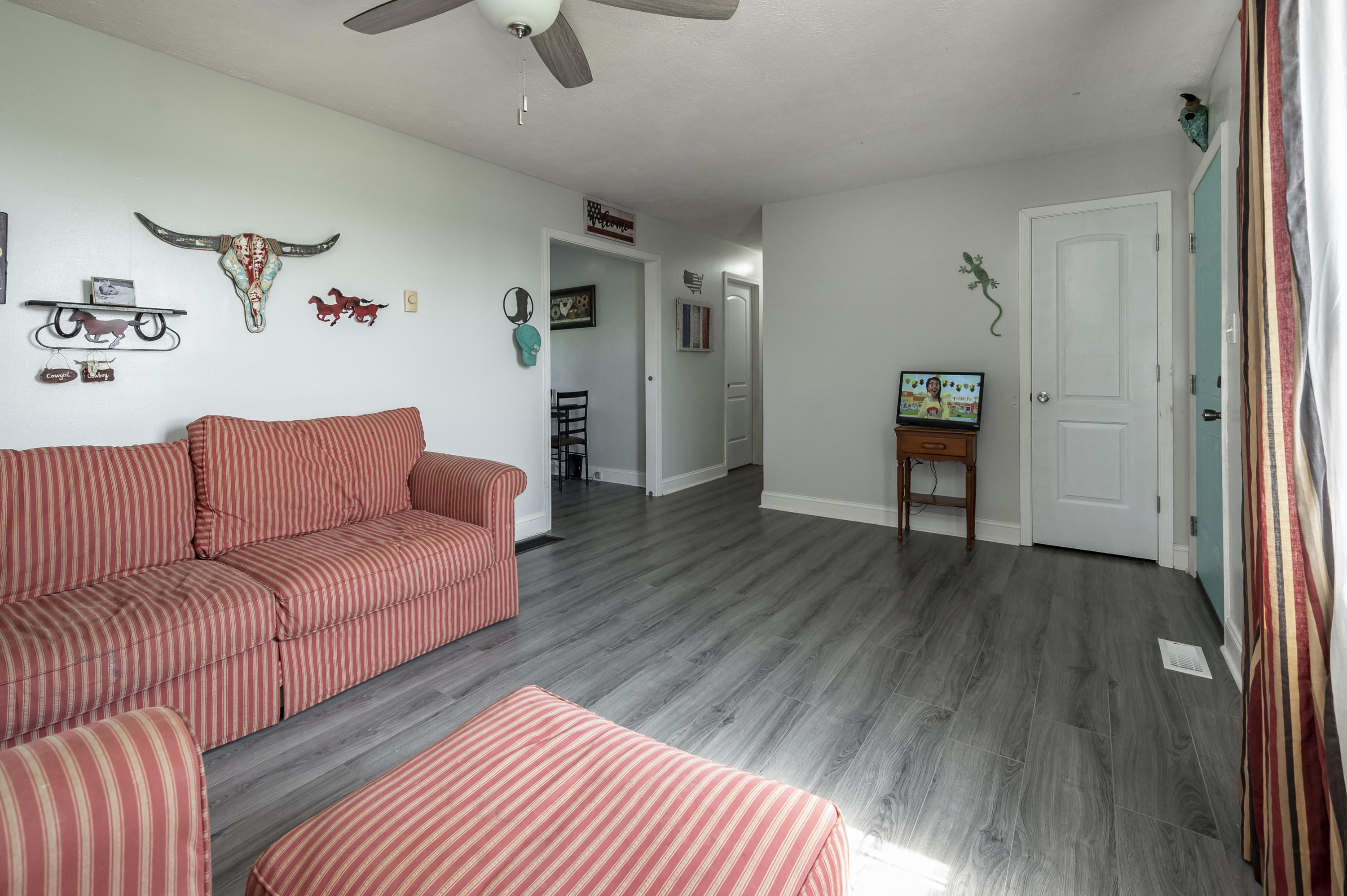 6489 Preston Road Owingsville, KY 40360 - Photo 6 of 27 TDB_0473