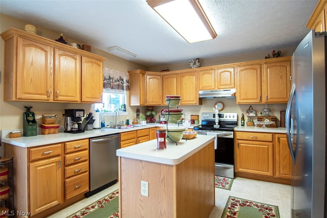 3973 Columbia Road Medina, OH 44256 - Photo 7 of 26 Gallery Image 7