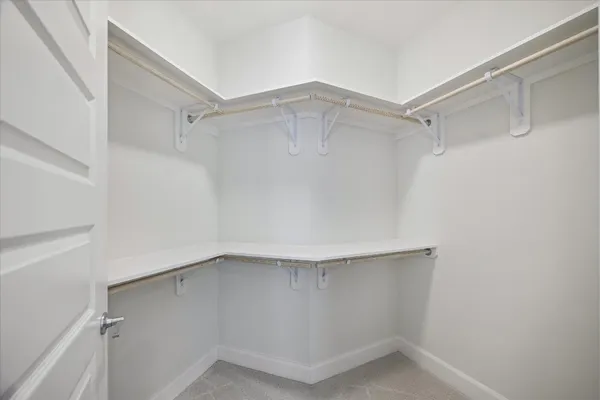 $4,537 | 2000 Hughes Landing Boulevard, Unit 111, The Woodlands, TX 77380