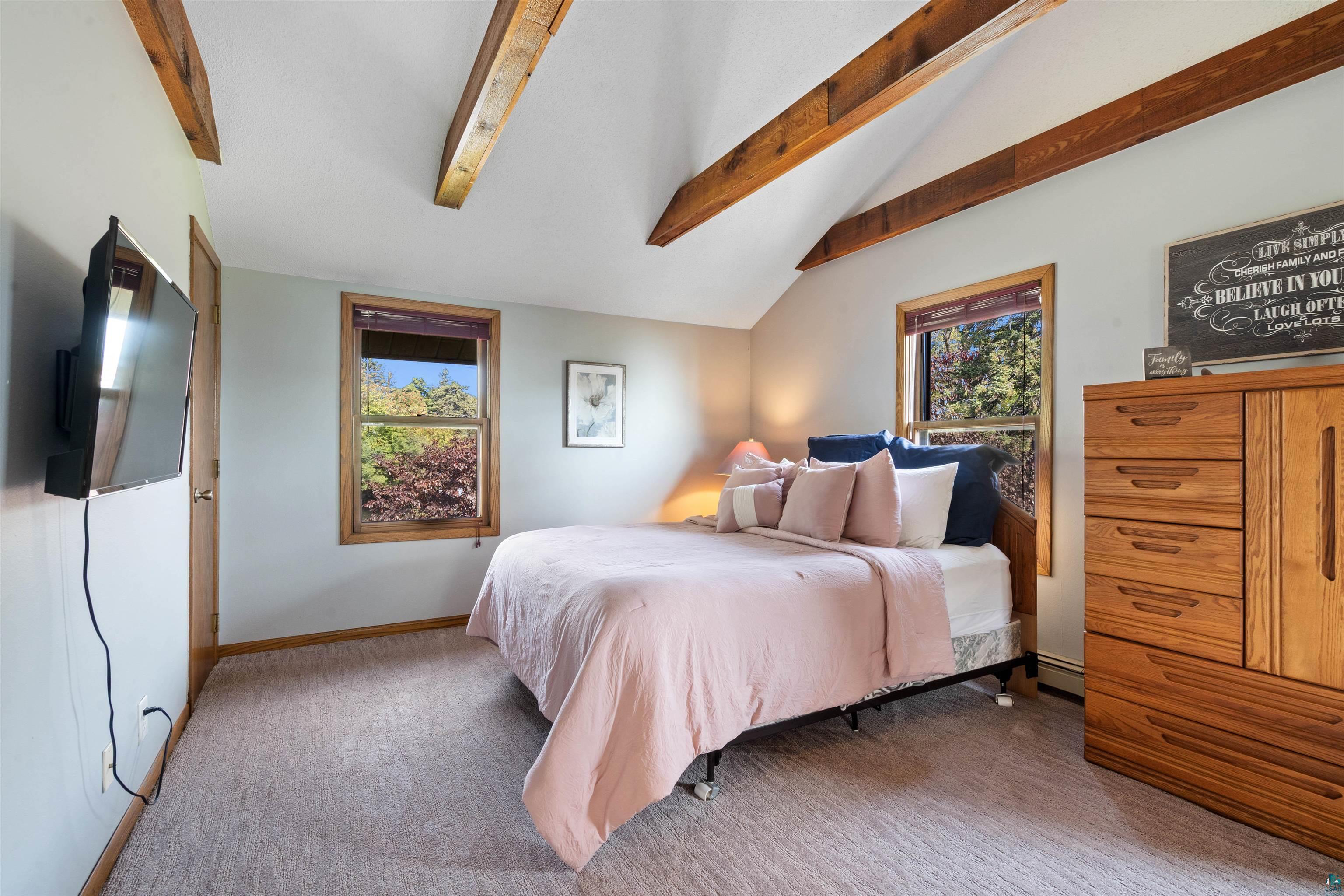 4 Lakeside Court Duluth, MN 55804 - Photo 18 of 69