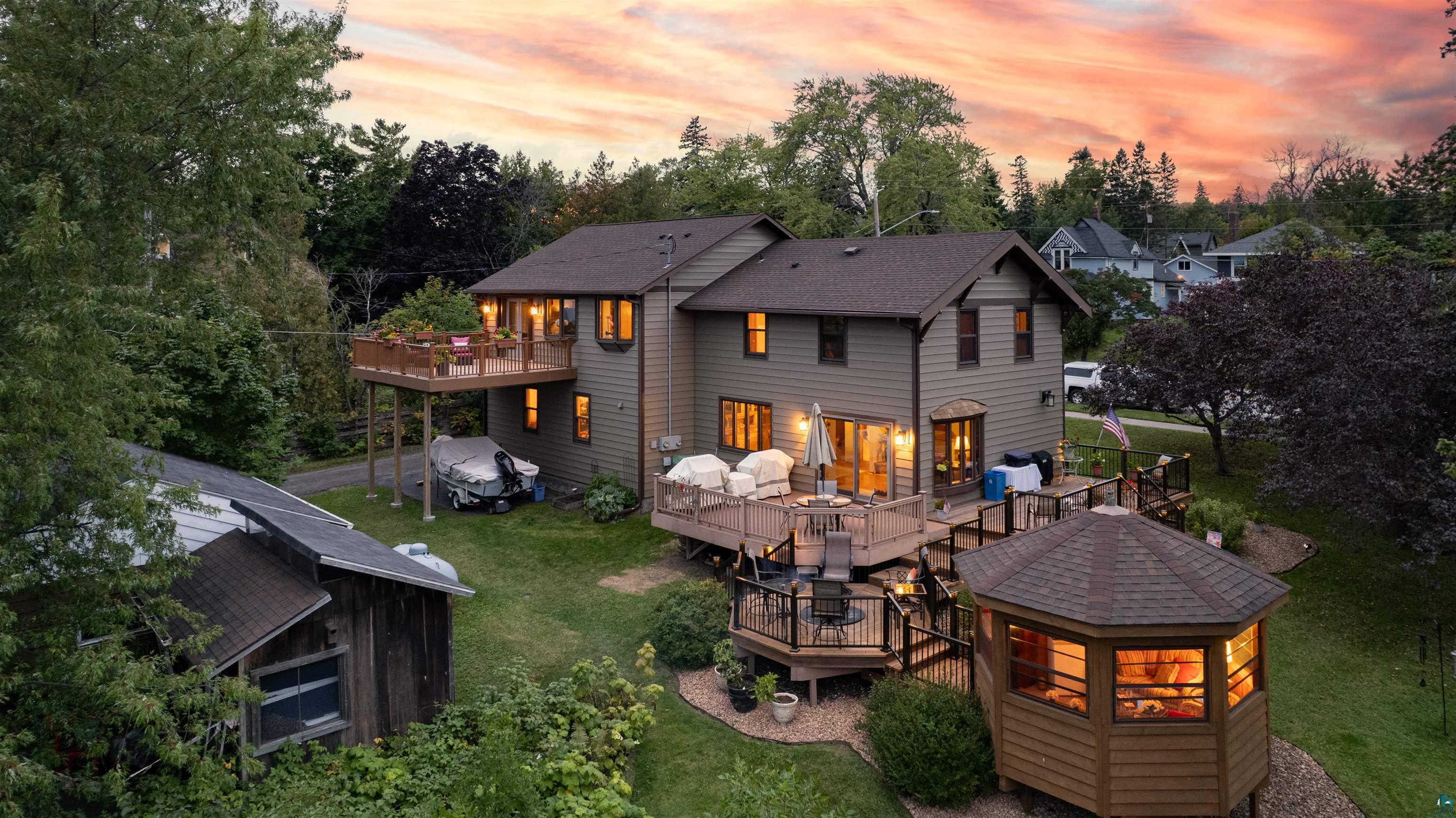 4 Lakeside Court Duluth, MN 55804 - Photo 2 of 69