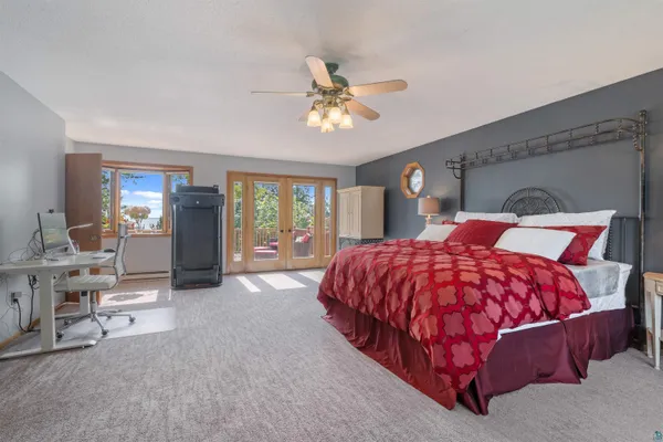 $739,900 | 4 Lakeside Court, Duluth, MN 55804