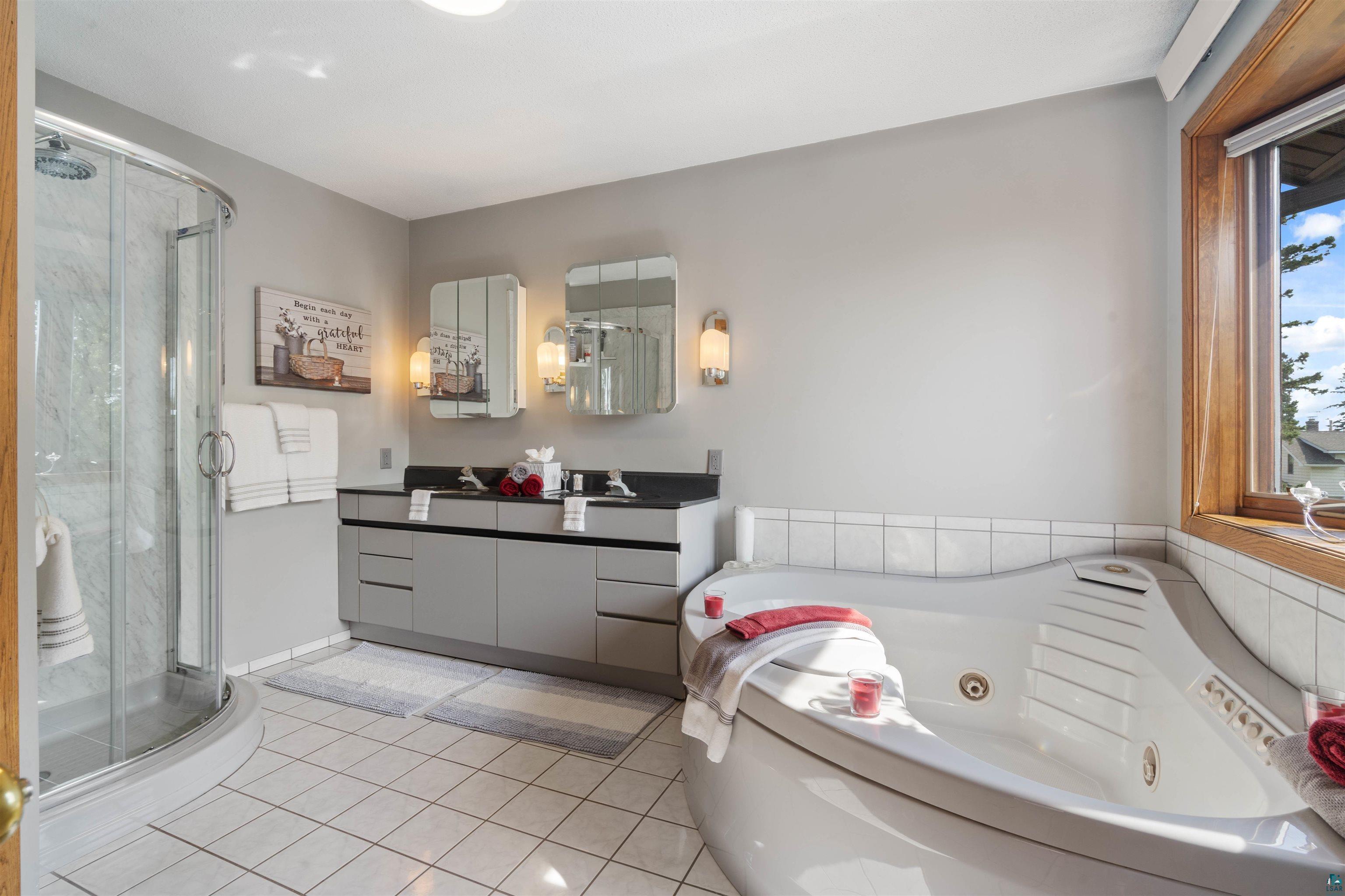 4 Lakeside Court Duluth, MN 55804 - Photo 30 of 69