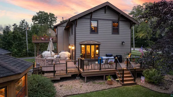 $739,900 | 4 Lakeside Court, Duluth, MN 55804