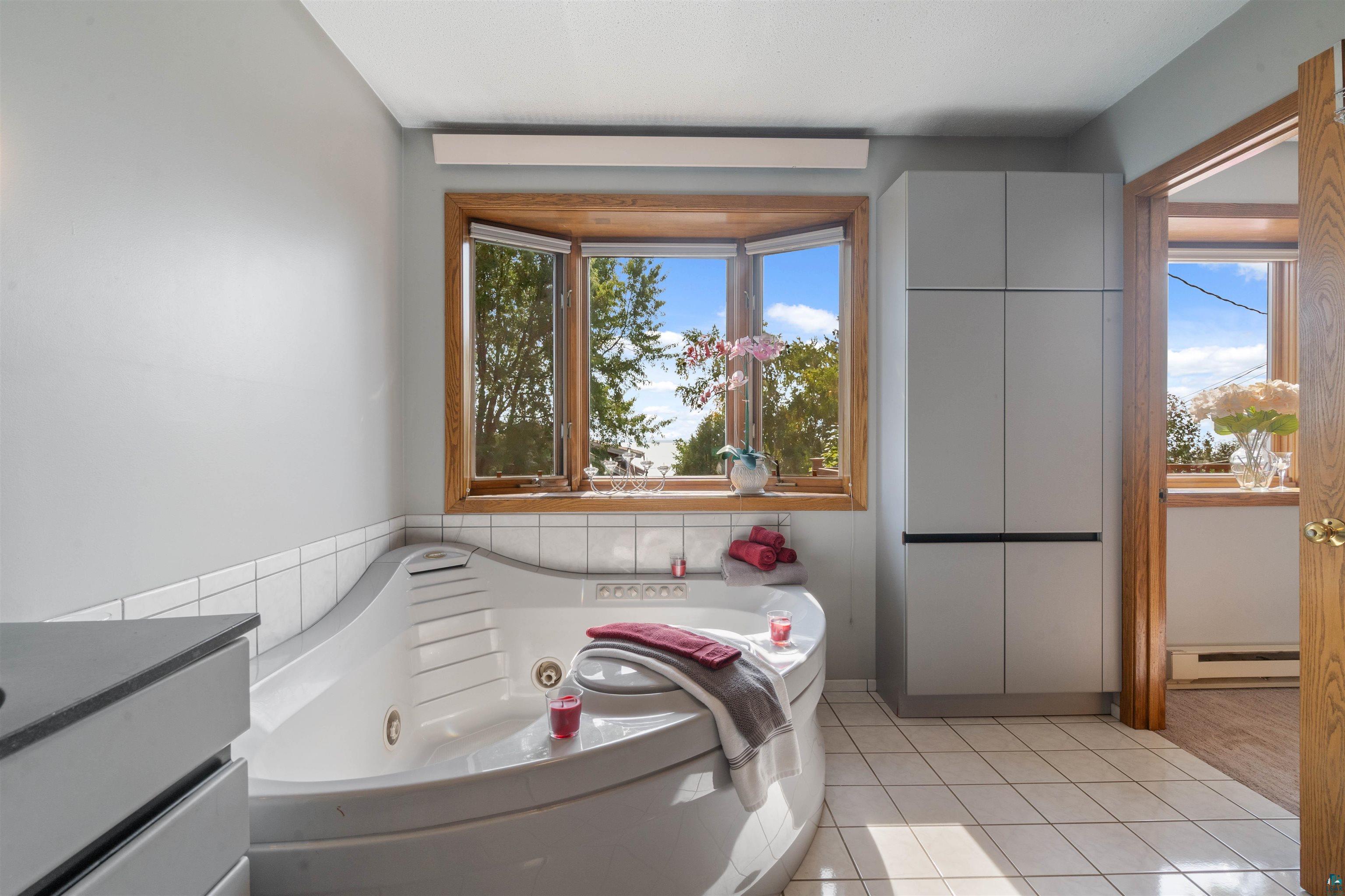 4 Lakeside Court Duluth, MN 55804 - Photo 33 of 69