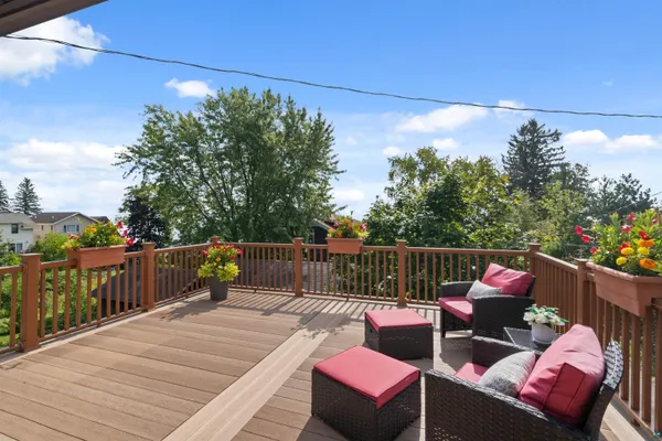 $739,900 | 4 Lakeside Court, Duluth, MN 55804