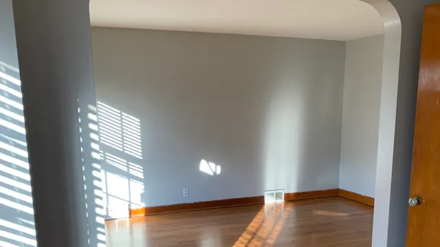 $2,000 | 2513 18th Avenue, Broadview, IL 60155