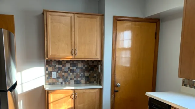 $2,000 | 2513 18th Avenue, Broadview, IL 60155