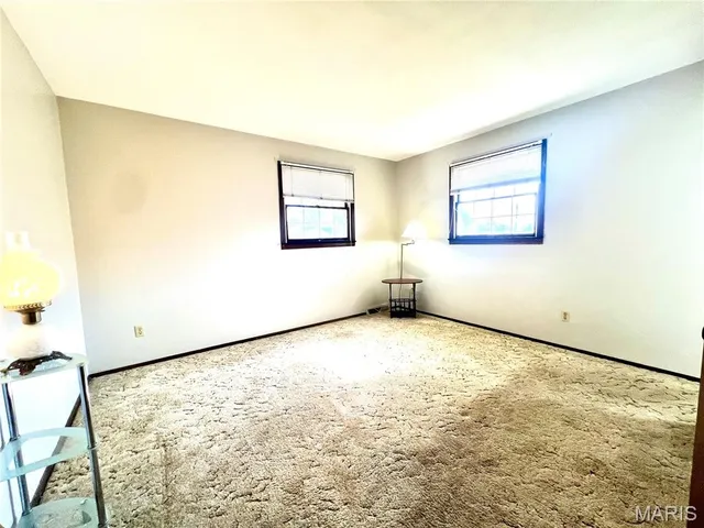 $300,000 | 707 South Library Street, Waterloo, IL 62298