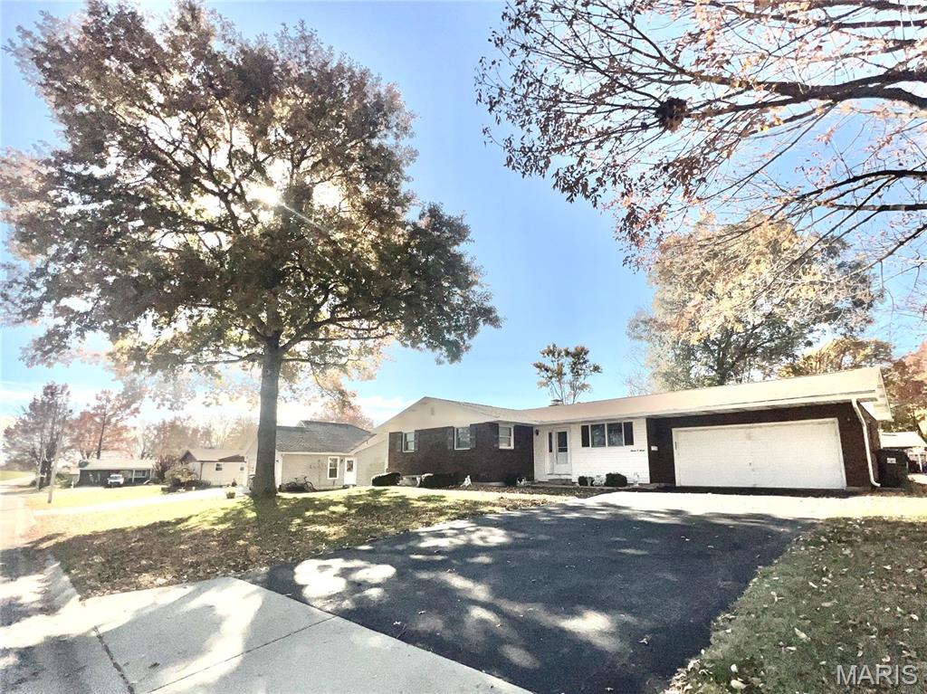 707 South Library Street Waterloo, IL 62298 - Photo 25 of 25