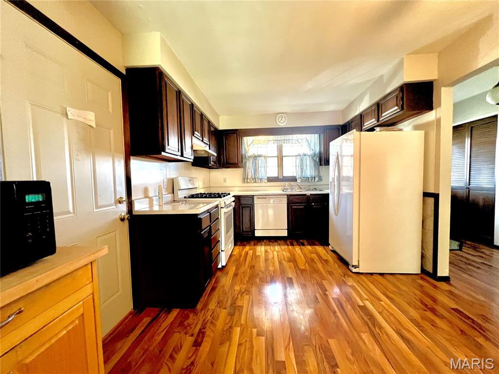 707 South Library Street Waterloo, IL 62298 - Photo 4 of 25