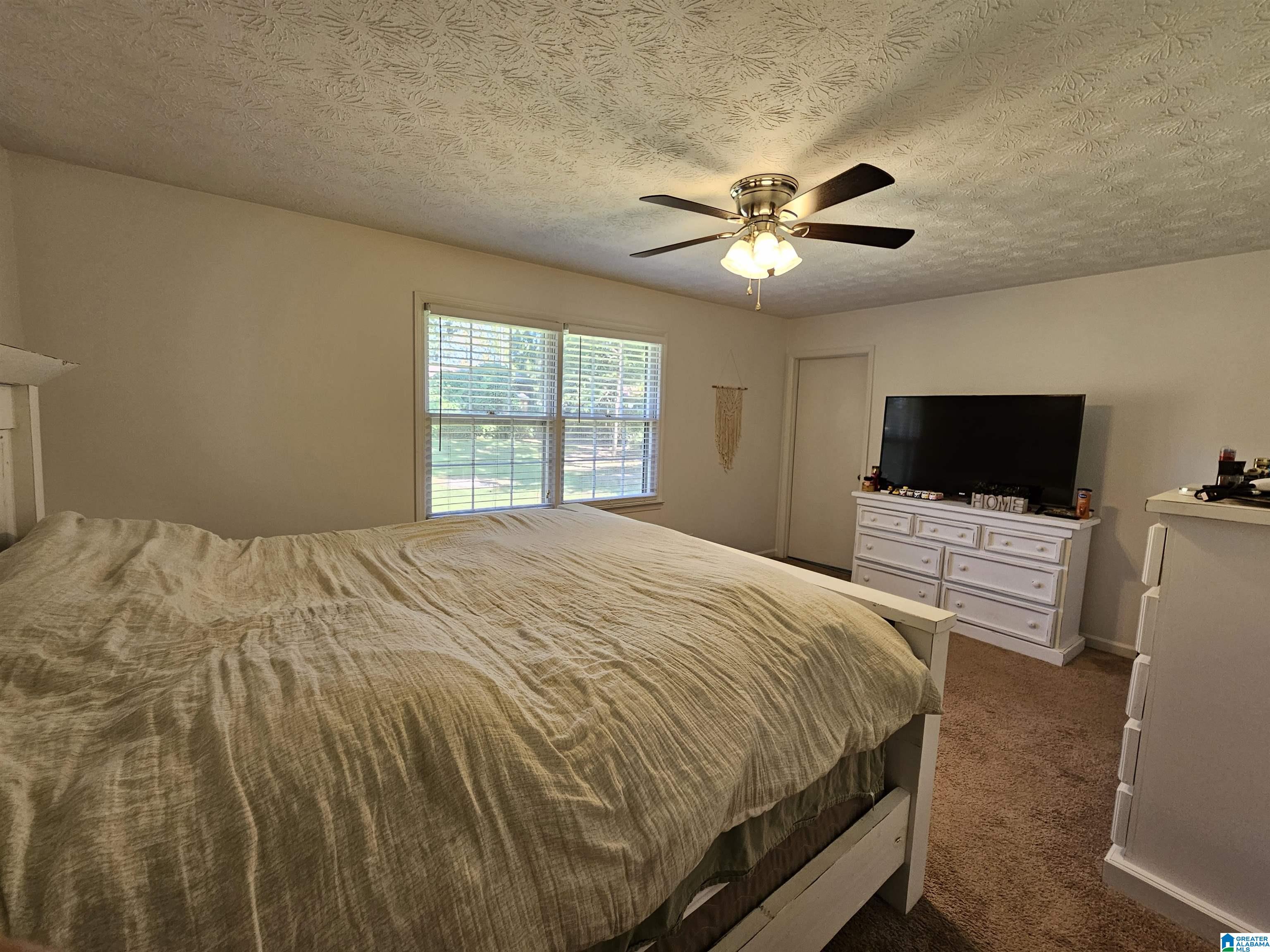 409 Russell Lane Weaver, AL 36277 - Photo 14 of 19