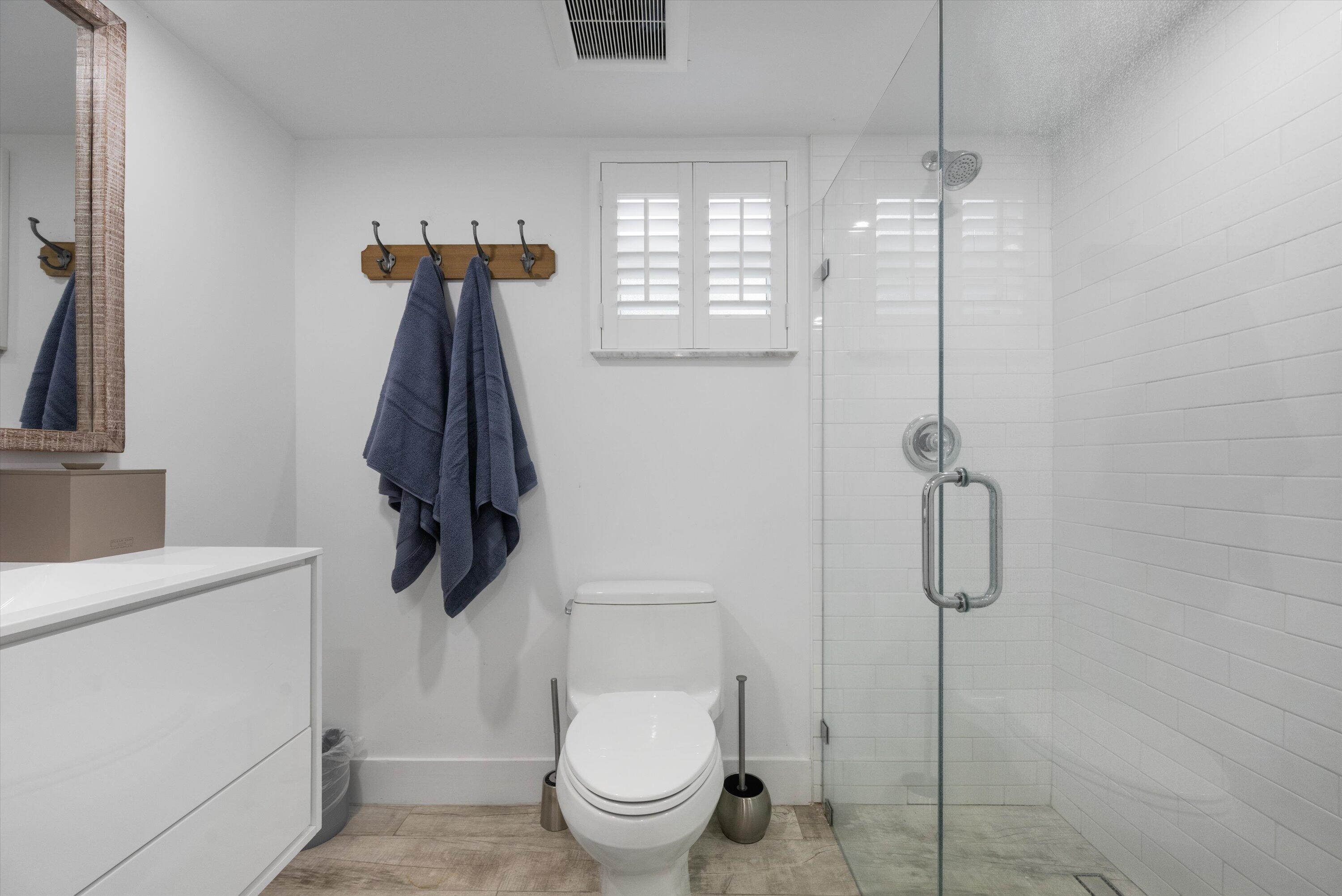 13334 Polo Club Road, Unit 211 Wellington, FL 33414 - Photo 7 of 10 07-DSC_7782