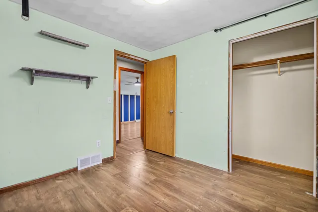 $319,000 | 1241 Briarwood Drive, Menasha, WI 54952