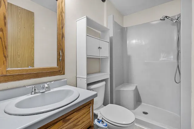 $319,000 | 1241 Briarwood Drive, Menasha, WI 54952