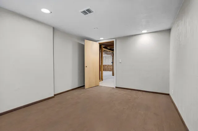 $319,000 | 1241 Briarwood Drive, Menasha, WI 54952