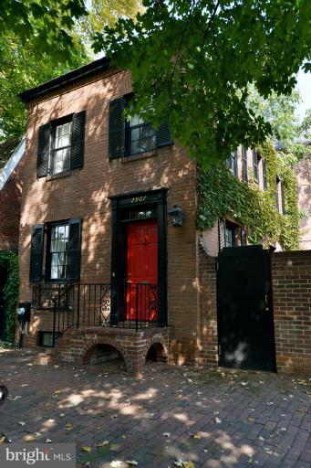2907 Dumbarton Street Northwest Washington, DC 20007 - Photo 1 of 1 Exterior (Front)