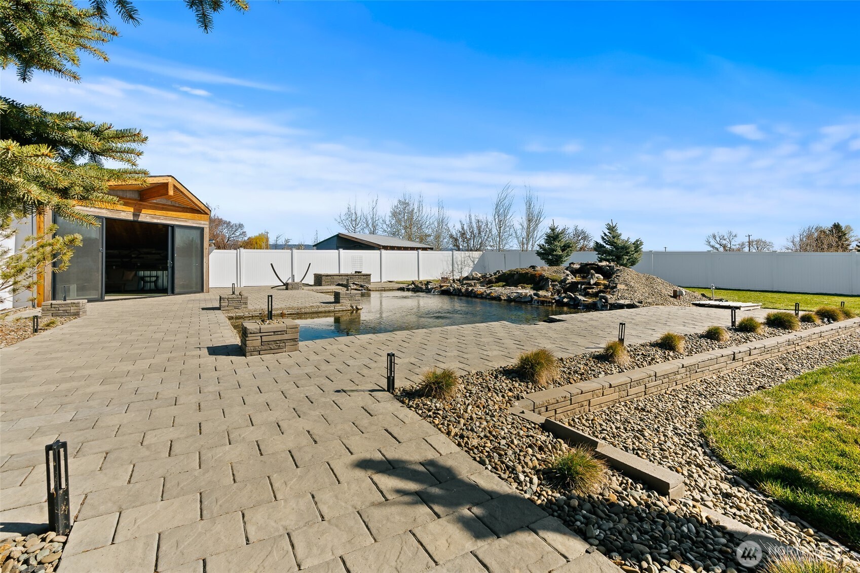 341 Robinson Canyon Road Ellensburg, WA 98926 - Photo 2 of 39