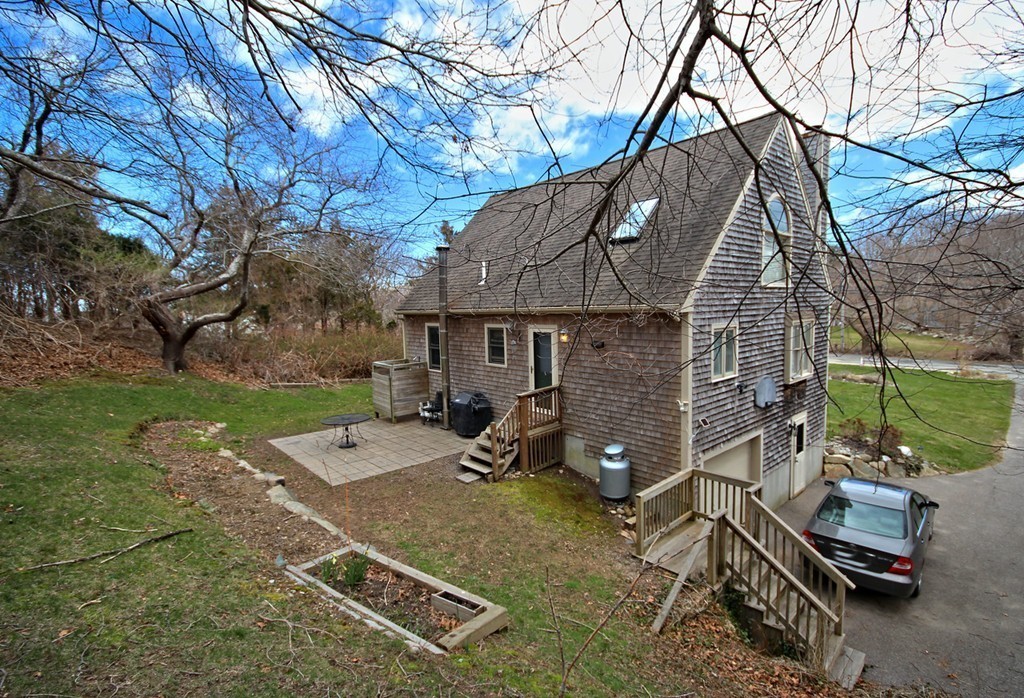 150 Manomet Point Road Plymouth, MA 02360 - Photo 4 of 20 Gallery Image 4