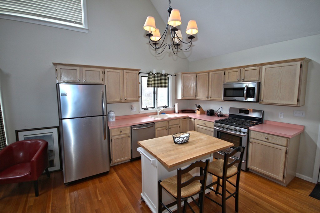 150 Manomet Point Road Plymouth, MA 02360 - Photo 7 of 20 Gallery Image 7