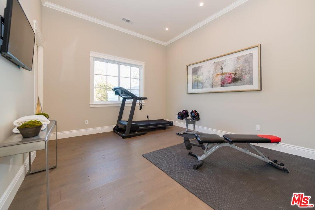 16760 Bajio Road Encino, CA 91436 - Photo 27 of 40 Gallery Image 27