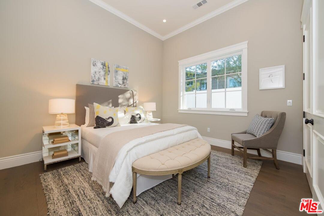 16760 Bajio Road Encino, CA 91436 - Photo 28 of 40 Gallery Image 28