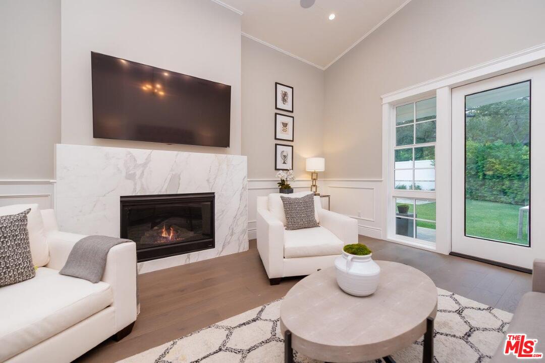 16760 Bajio Road Encino, CA 91436 - Photo 31 of 40 Gallery Image 31