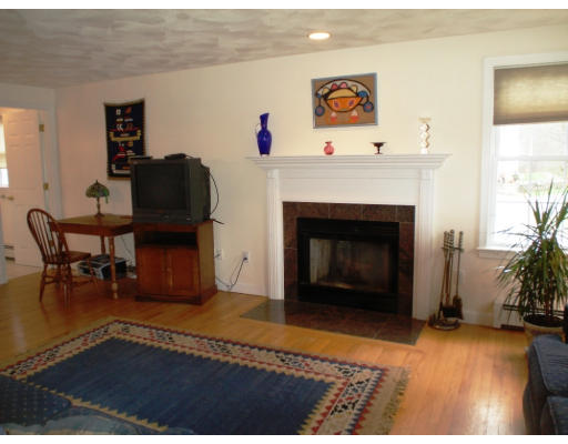 63 Valley Road Lexington, MA 02421 - Photo 9 of 19