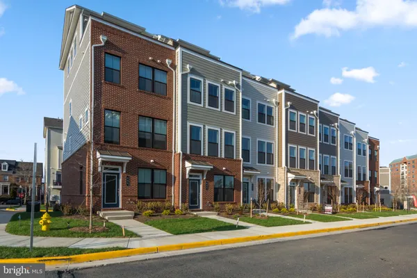 $3,700 | 602 Watermans Drive, Woodbridge, VA 22191